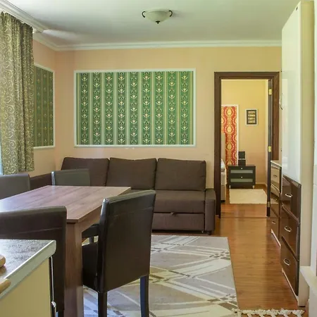 Apartmán In Complex Grand Manastira *