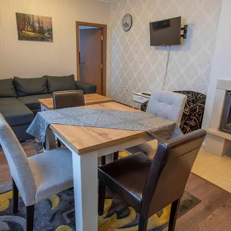 In Complex Grand Manastira *