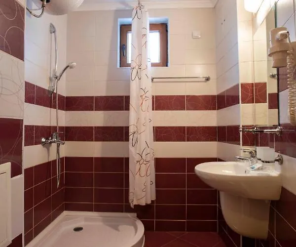 In Complex Grand Manastira